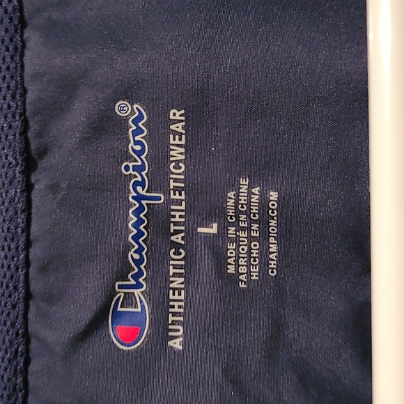 Champion windbreaker - Picture 2 of 2